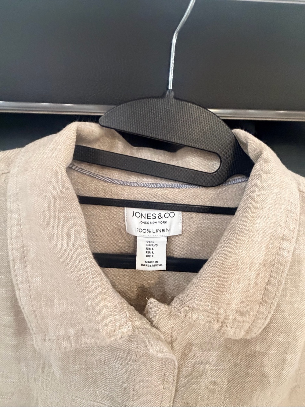 Jones & Co Jones New York - Large - 100% Linen Jean Jacket in Neutral Beige. - Picture 2 of 12